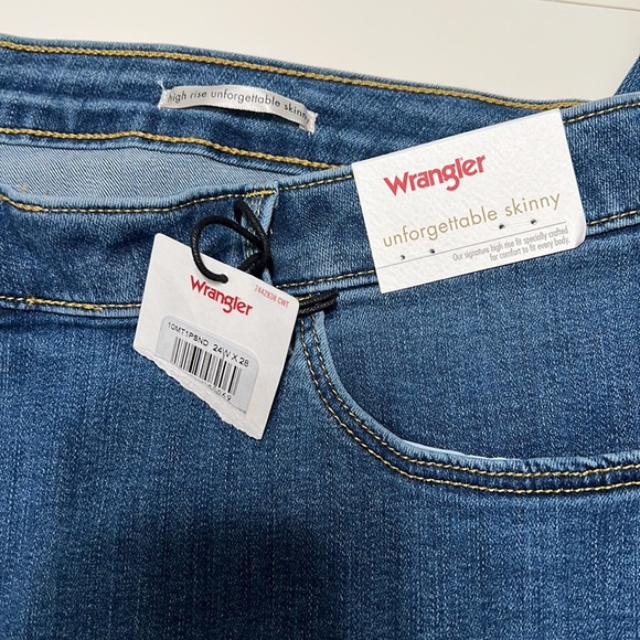 Women’s Wrangler High Rise Unforgettable Skinny Ankle Stretch Jeans Size 24 - Picture 4 of 11